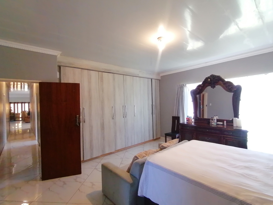 4 Bedroom Property for Sale in Klerksdorp Rural North West